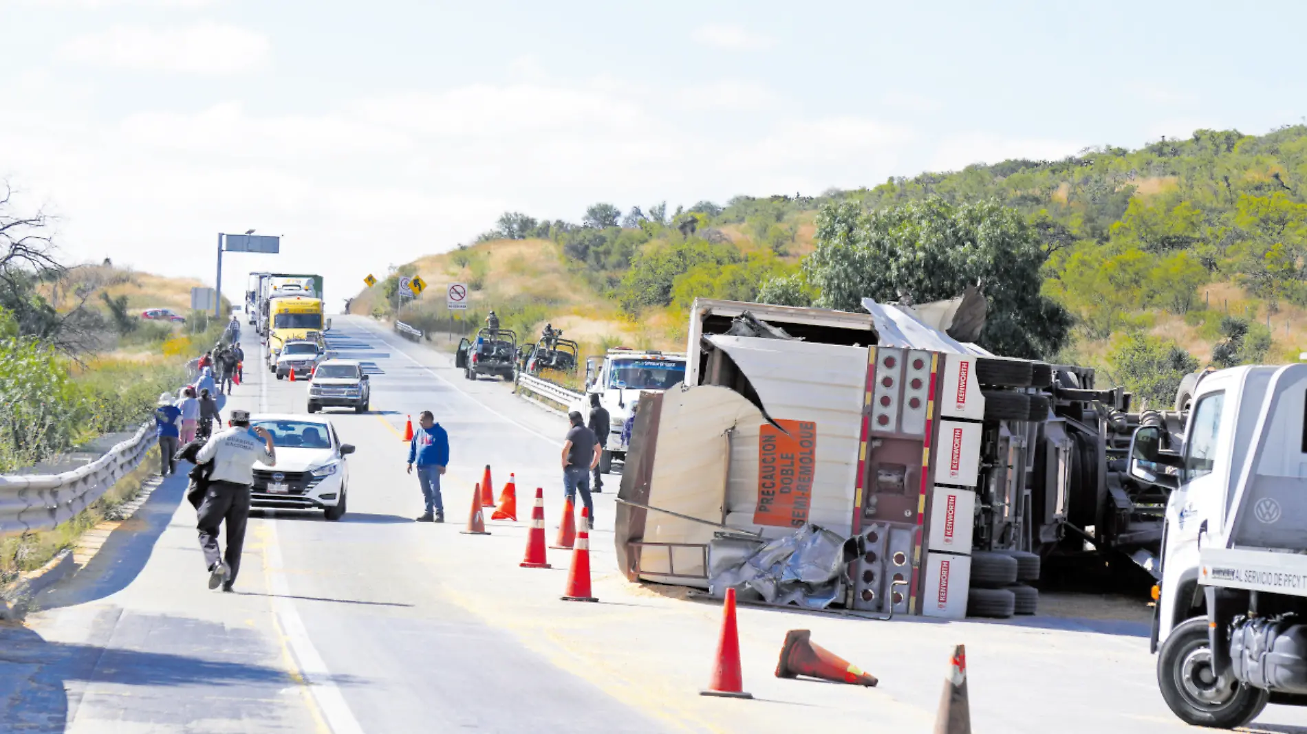 Quinta rueda ocasionó accidente de autobús en Zacatecas